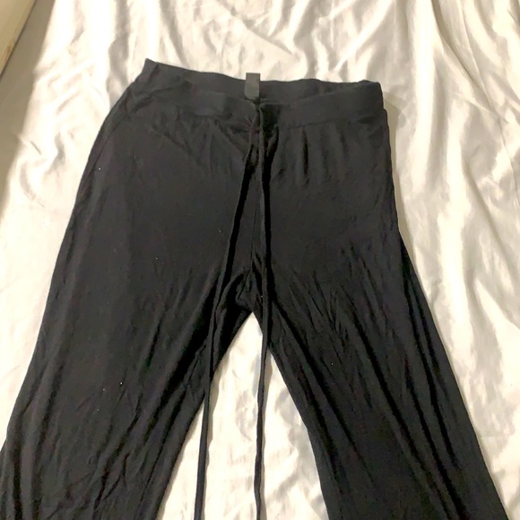 Strings go around waist, or ur choice - Picture 2 of 2